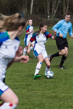 Bild 283 - wBJ SV Henstedt Ulzburg - TSV Sch�nberg : Ergebnis: 5:2